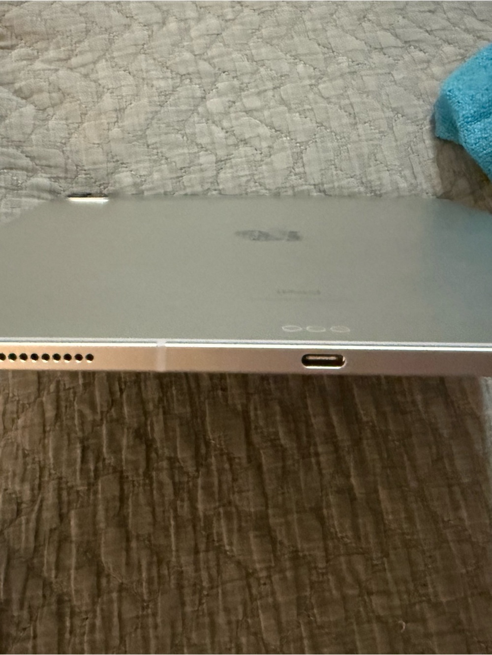 2020 4th GEN Apple iPad 12.9 PRO 256G wireless plus cellular and Apple Magic Key - Picture 12 of 16